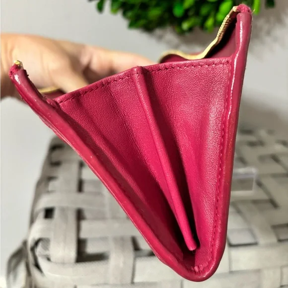 💎PRADA Pink Quilted Nylon Zip Around Wallet - Picture 6 of 11